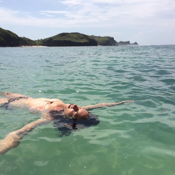 Meet your Posher, Caitlyn - Picture 1 of 2